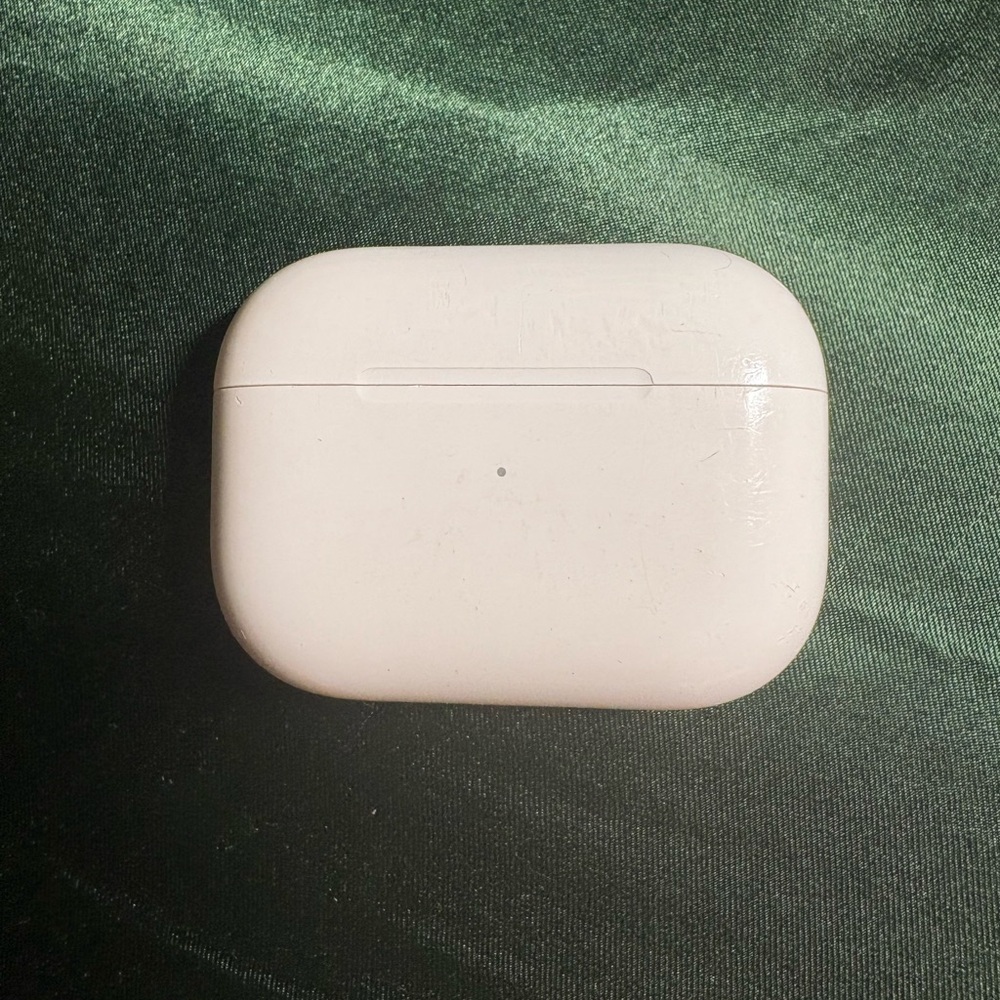 AirPods Pro 1st Gen (2019)